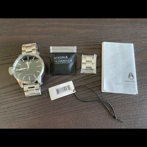 Nixon Chronicle SS large face watch